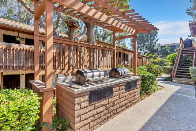 Image 11 of 21 For 6386 Rancho Mission Road 322