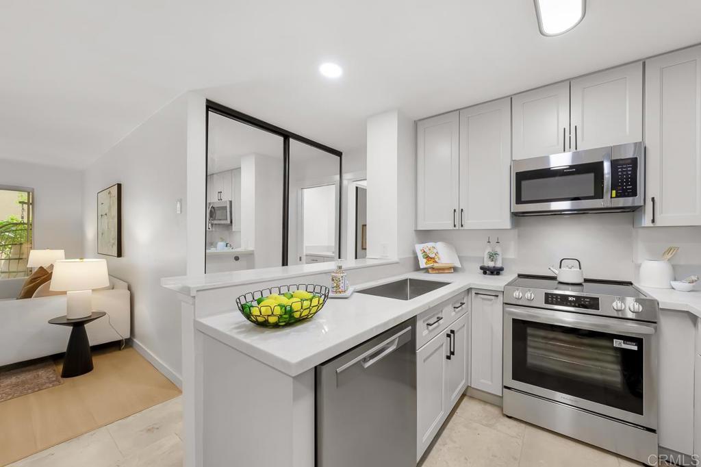 1855 Diamond Street - photo 12