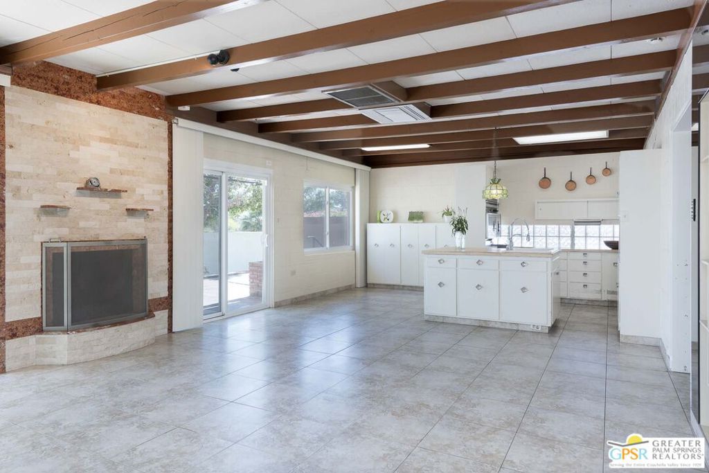 MLS #25591063PS image #6