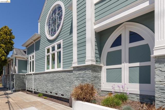 Image 1 of 51 For 6300 Shattuck Ave  1