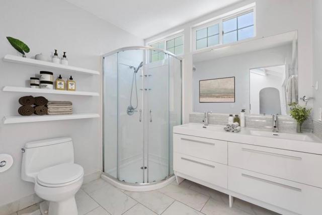 859 14th Avenue, Menlo Park CA: https://media.crmls.org/mediaz/9e85b399-fe15-4391-806d-907b5f429fce.jpg