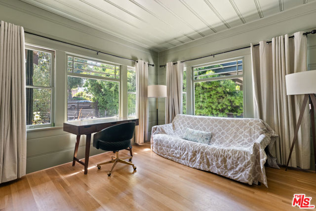 1421 Edgecliffe Drive, Los Angeles CA: https://media.crmls.org/mediaz/9e87067d-f661-4687-9a1c-7c0ac8fbfb9f.jpg
