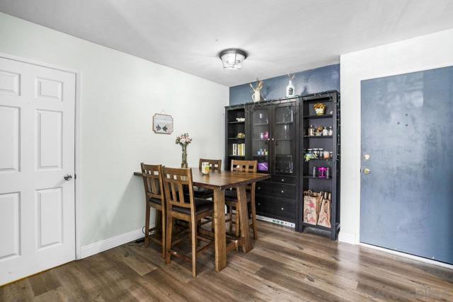 4060 Huerfano Ave, San Diego CA: https://media.crmls.org/mediaz/9e870c87-6868-4b05-b716-ba0c7a52bd0c.jpg