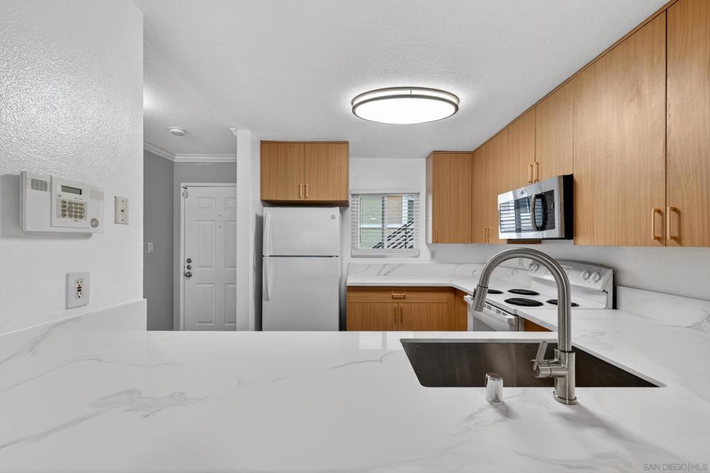 7545 Charmant Dr - photo 3