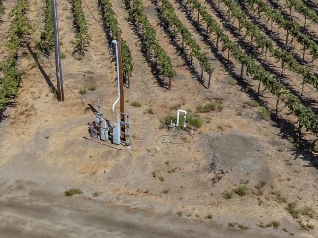 0 Airline Highway, Tres Pinos CA: https://media.crmls.org/mediaz/9e896eaf-3d4b-4517-bf60-6ca166759cbf.jpg