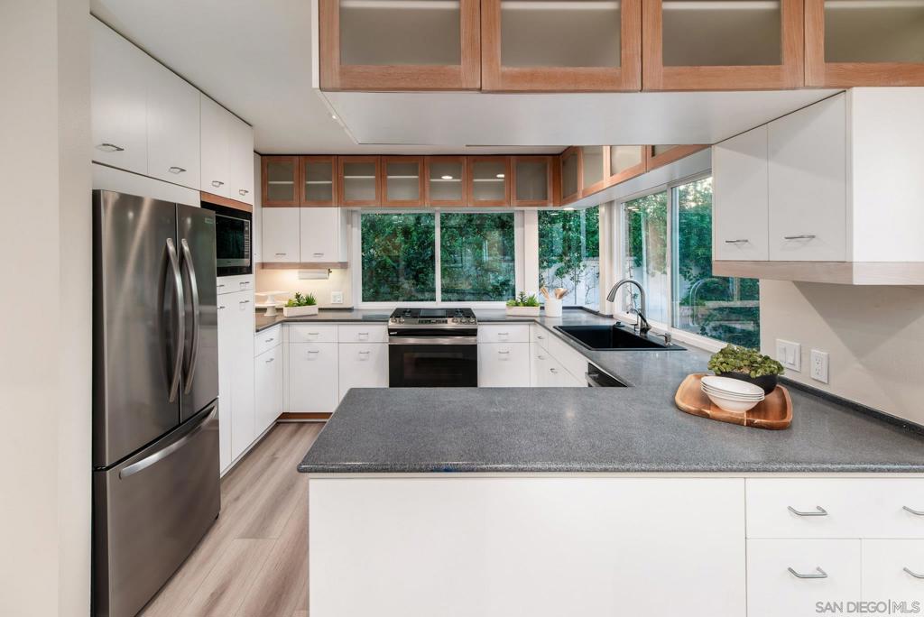 219 11th Street - photo 11