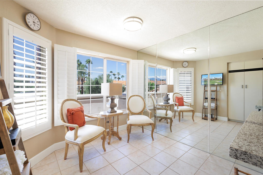 MLS #219137215DA image #6