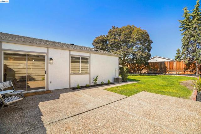 Image 8 of 53 For 4138 Bishop Pine Way