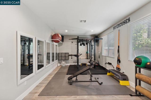 96 Heritage Way, Brentwood CA: https://media.crmls.org/mediaz/9e8b3f35-b94f-4c8b-8b9e-58b301247b7c.jpg