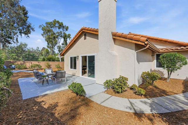 Detail Gallery Image 37 of 38 For 10896 Pointed Oak Ln, San Diego,  CA 92131 - 3 Beds | 2 Baths