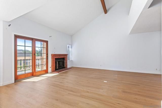 427 Conifer Glen, Escondido CA: https://media.crmls.org/mediaz/9e8c0fbf-31bf-4603-a60f-d8754eda660f.jpg