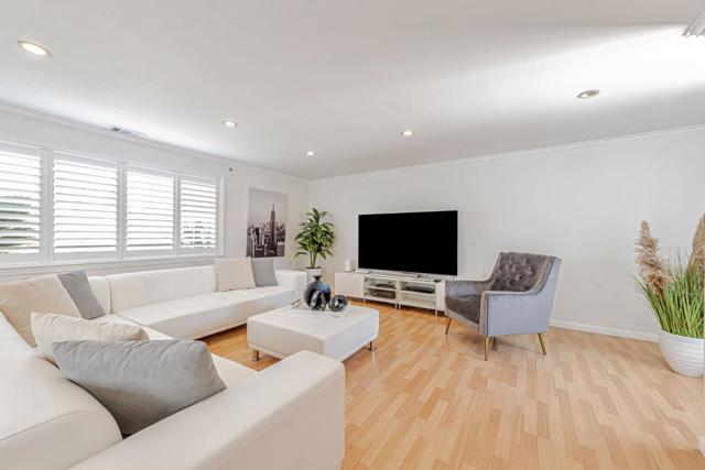 2924 Vivian Lane, San Jose CA: https://media.crmls.org/mediaz/9e8d7ad8-544a-41f9-9606-4f8c4a3d98ef.jpg