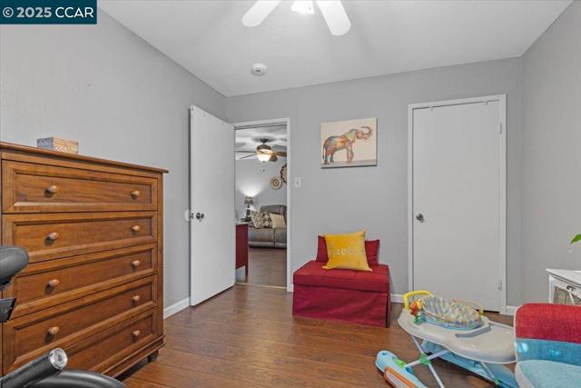 2644 E Olivera Rd, Concord CA: https://media.crmls.org/mediaz/9e8df686-6c60-4a3f-a4fc-c76c7f40407b.jpg