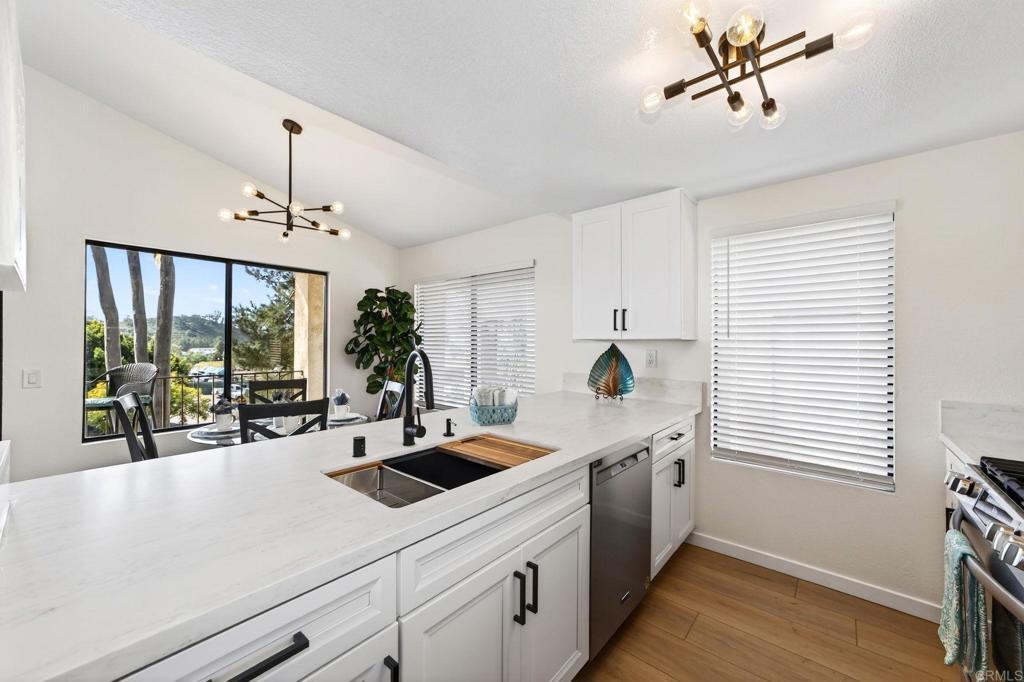 1061 Arbor Lane - photo 9