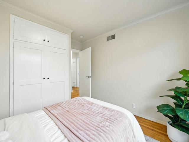 328 Heather Way, South San Francisco CA: https://media.crmls.org/mediaz/9e904aa0-7ec8-4453-980c-cda729ada30c.jpg