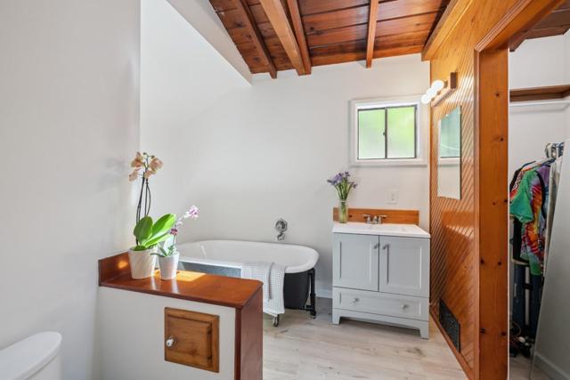 12256 La Lena Street, Felton CA: https://media.crmls.org/mediaz/9e90d646-9dd8-4ace-8656-38ab0c2f97cc.jpg