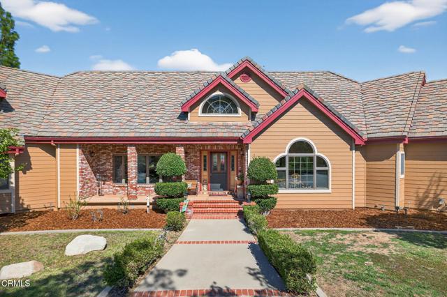 Detail Gallery Image 4 of 73 For 1125 Spring St, Oak View,  CA 93022 - 4 Beds | 4 Baths