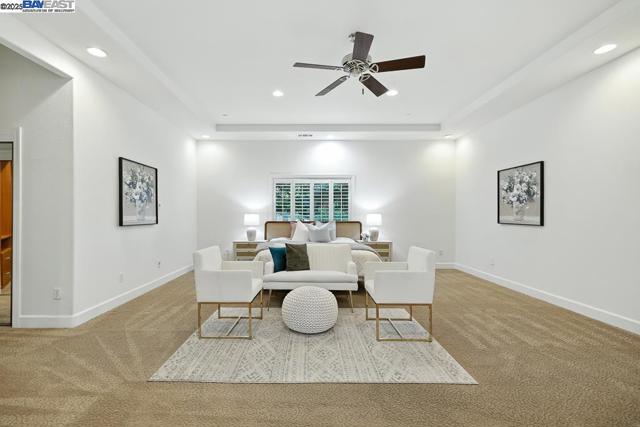 874 Overhill Dr, Hayward CA: https://media.crmls.org/mediaz/9e91eb3c-f849-4653-8ba6-fea33fec0371.jpg