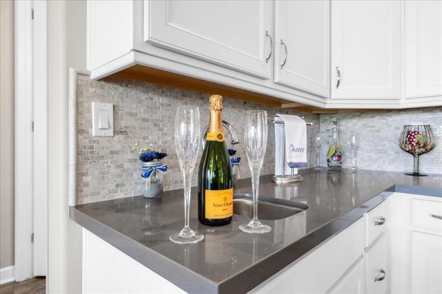 72 Barolo, Rancho Mirage CA: https://media.crmls.org/mediaz/9e9384bd-8912-4c60-93e5-ab970875dbde.jpg