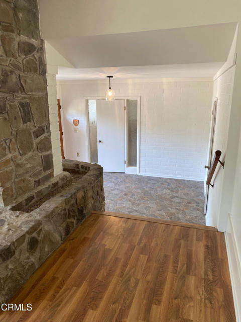 1073 Shippee Lane, Ojai CA: https://media.crmls.org/mediaz/9e93be43-c83f-4898-81f8-7d4e6d8264bf.jpg