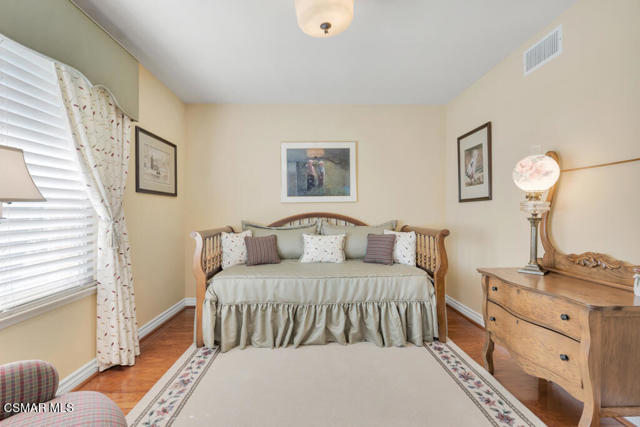 31328 Village 31, Camarillo CA: https://media.crmls.org/mediaz/9e942a06-75b3-41de-b474-3547cb568cbd.jpg