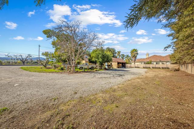 586 Monterey Road, Morgan Hill CA: https://media.crmls.org/mediaz/9e944d52-2704-4ebf-97ee-5b15768c77fc.jpg