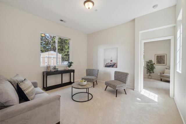 220 Hillary, Boulder Creek CA: https://media.crmls.org/mediaz/9e947198-388a-49a6-be98-d859f5056471.jpg