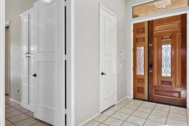 2450 Quincy Way, Palm Springs CA: https://media.crmls.org/mediaz/9e9486bf-f759-456f-90d7-eaa3104f2d86.jpg