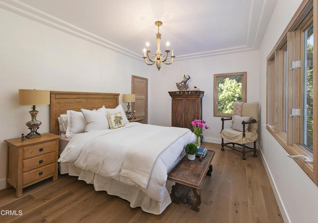 741 Saddle Lane, Ojai CA: https://media.crmls.org/mediaz/9e94db41-21e2-4b2c-8124-6460d14c58e5.jpg
