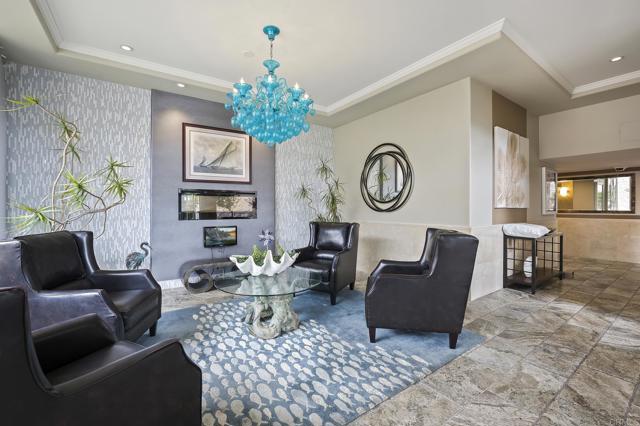 1200 Harbor N Drive, Oceanside CA: https://media.crmls.org/mediaz/9e95e9ce-8bdd-4dee-b77b-30bb16b2e54b.jpg