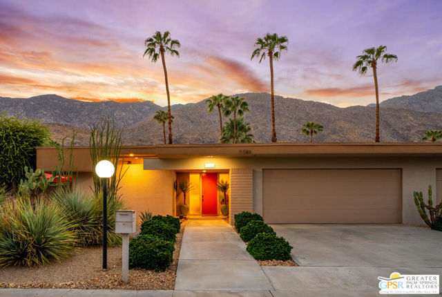 2285 S Calle Palo Fierro, Palm Springs, CA 92264