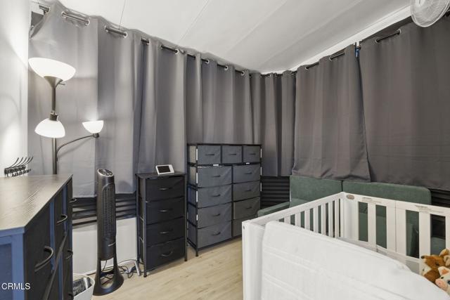 122 Taft Avenue, Ventura CA: https://media.crmls.org/mediaz/9e96c8c7-231d-41a3-8c84-fef5d3c0cc4a.jpg
