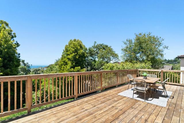 206 Bayview Court, Aptos CA: https://media.crmls.org/mediaz/9e96e44c-44f3-4a1f-a489-4d0bcfd187b4.jpg