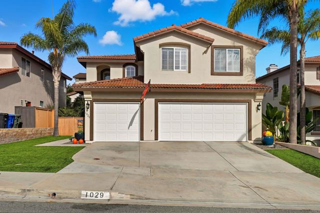 1029 Vista Oak Place, Chula Vista CA: https://media.crmls.org/mediaz/9e98ca6b-37d0-4fb7-ad42-93cb5fdbd0ba.jpg