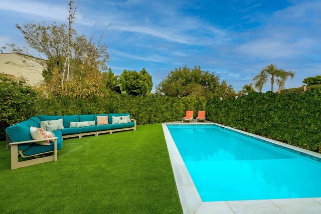 Detail Gallery Image 21 of 45 For 965 Rosecrans Street, San Diego,  CA 92106 - 4 Beds | 2/3 Baths