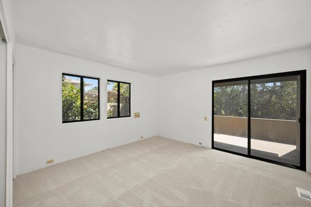 2195 Hayden Way, San Diego CA: https://media.crmls.org/mediaz/9e9b4044-9398-4d6b-bfe0-79b6b3272073.jpg