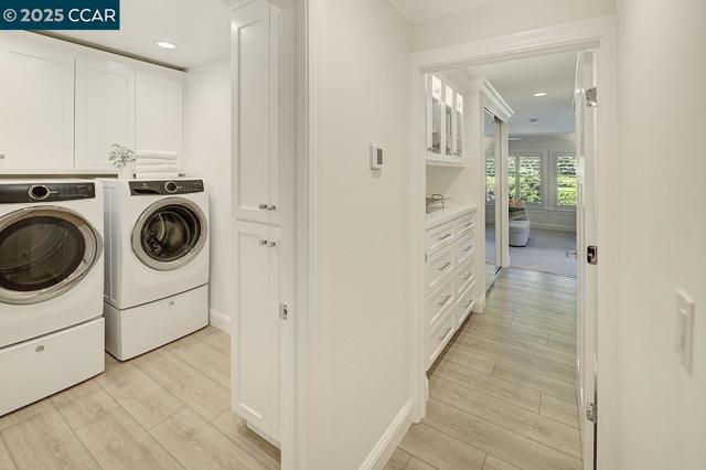 2607 Saklan Indian Dr, Walnut Creek CA: https://media.crmls.org/mediaz/9e9bb923-0663-4f2f-94b1-8f7bf76ad4d5.jpg