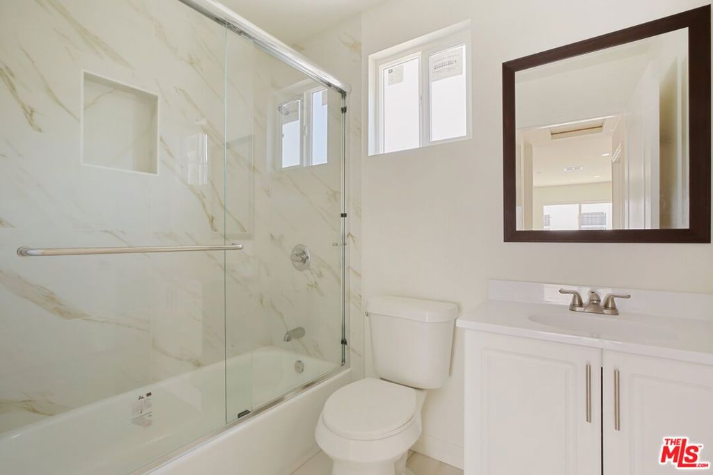 MLS #25567415 img 33