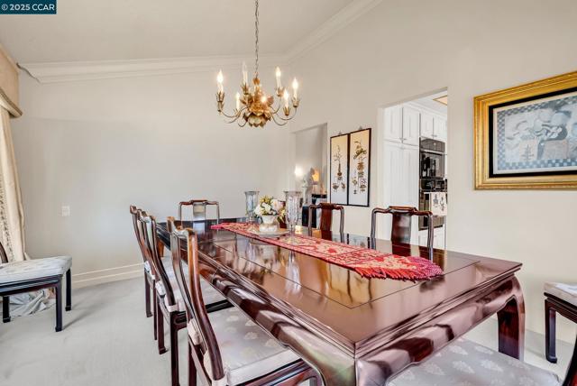 117 Alta Mesa Ct, Moraga CA: https://media.crmls.org/mediaz/9e9d04a3-763b-4178-b5f2-90ccba6f98a7.jpg