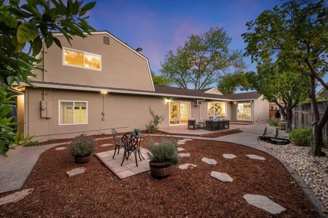 482 Radcliffe Drive, Santa Clara CA: https://media.crmls.org/mediaz/9e9d6fd4-d925-437a-8f6c-0181e3e43dee.jpg