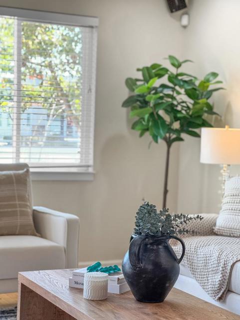 1713 W Campbell Avenue, Campbell CA: https://media.crmls.org/mediaz/9e9e6614-0bae-4bda-83c6-672468c62a32.jpg