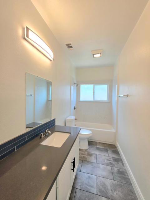 3405 E Hills Drive, San Jose CA: https://media.crmls.org/mediaz/9e9e9e3d-96fa-4d1e-937f-2e1e3cc7b4b1.jpg