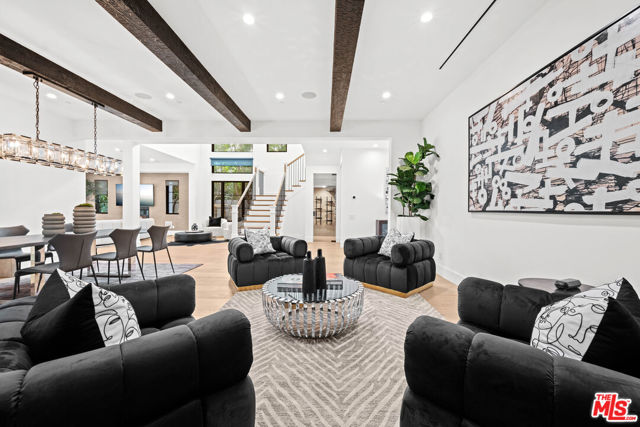 741 N Vista Street, Los Angeles CA: https://media.crmls.org/mediaz/9e9ecd7f-ccb4-40cf-911e-0a6f51550e71.jpg