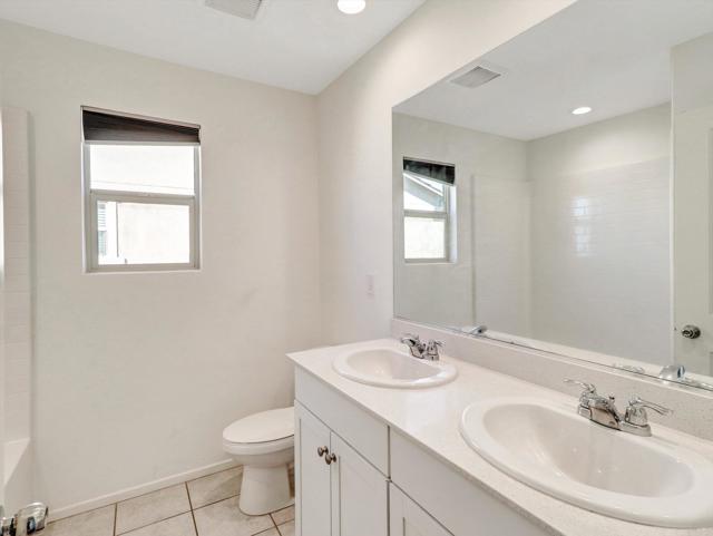 84440 Calle Chavez, Coachella CA: https://media.crmls.org/mediaz/9ea0b8c3-ca3e-48db-86e7-a85cfa60dd3b.jpg