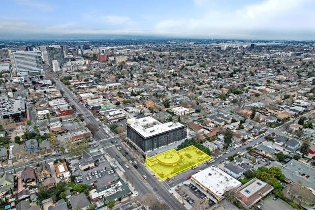 535 E Santa Clara Street, San Jose CA: https://media.crmls.org/mediaz/9ea16a74-5d91-454e-84cd-4c9887a6c12d.jpg