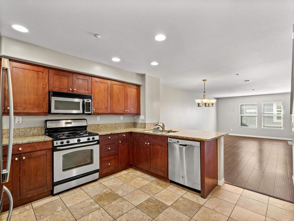 3140 Trinity Bay Place - photo 5
