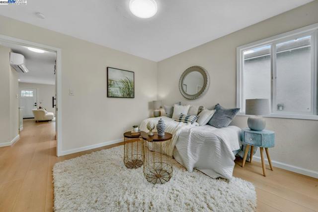 1541 Merced Street, Richmond CA: https://media.crmls.org/mediaz/9ea24568-467f-4f92-bf91-fd80a6ecfe41.jpg