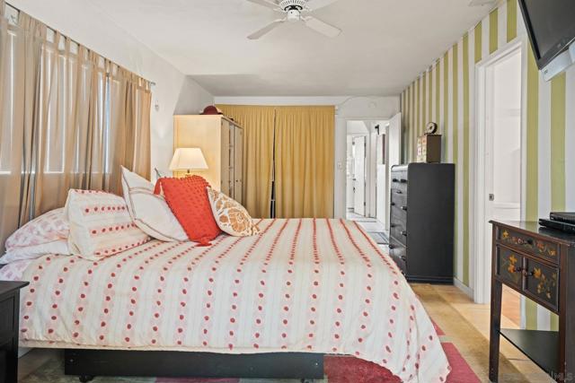 9530 Galston Drive, Santee CA: https://media.crmls.org/mediaz/9ea2e2db-9031-46b3-9e64-1379182e82fc.jpg