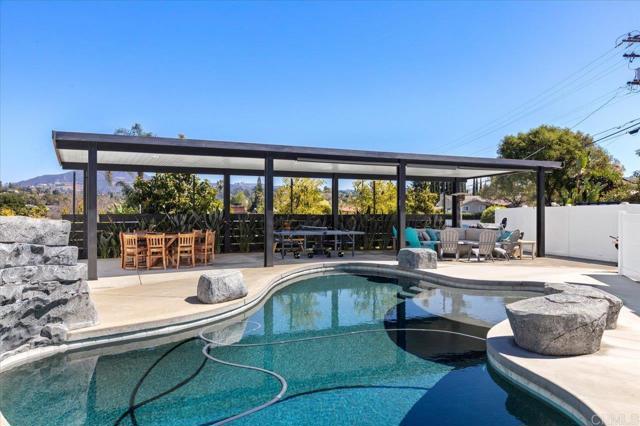 Detail Gallery Image 36 of 47 For 524 Morningside Dr, Vista,  CA 92084 - 3 Beds | 2 Baths