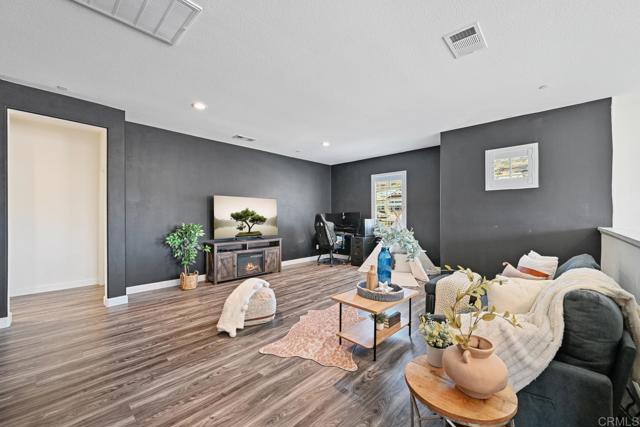 4634 Silent Knoll Drive, Fallbrook CA: https://media.crmls.org/mediaz/9ea3b2b5-cf26-4f24-b539-46b9c1fd6b57.jpg